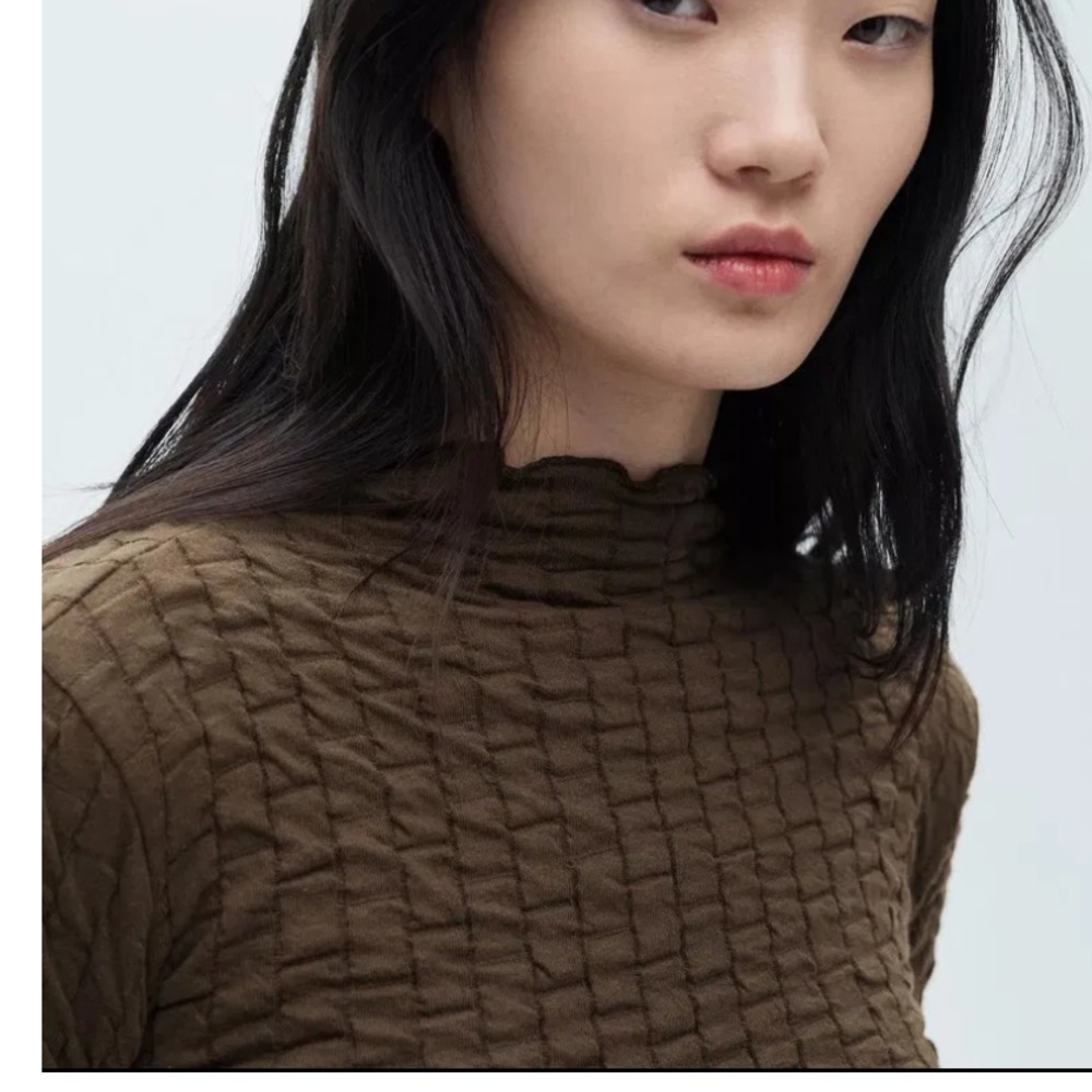 Mango Celia Ruffle Top - Picture 2 of 10